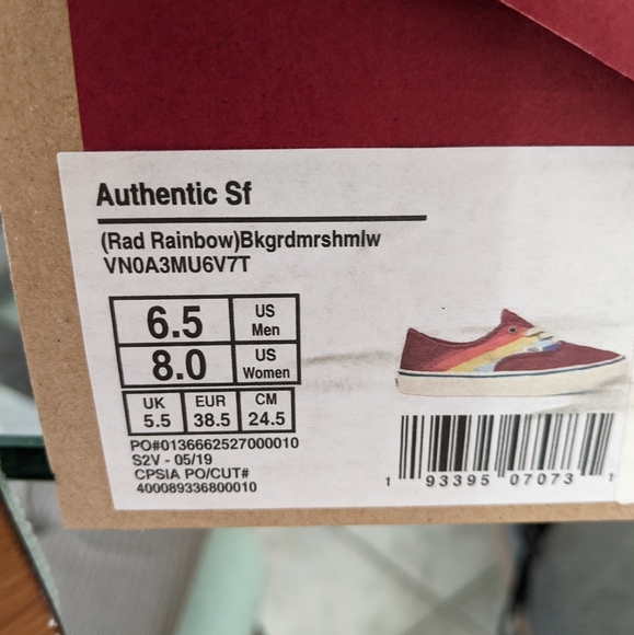 EUC Vans Shoes in Rad Rainbow Authentic SF Women's 8 or Men's 6.5 - Picture 2 of 5